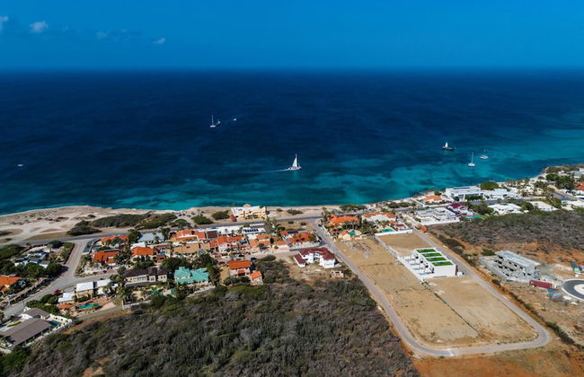 NEW Modern Cozy Studio Walking Distance to Beach - Foto 10