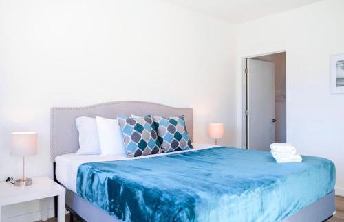 Entire House with Free Parking at North Miami! - Foto 13