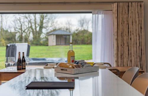 The Old Cherry Barn - Luxury barn conversion - Photo 8