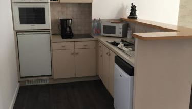 La légende Roc'h ar conq - Centre-ville Brignogan-Plages , 300 m des plages - Foto 2, stove, dishwasher, pet friendly, toaster