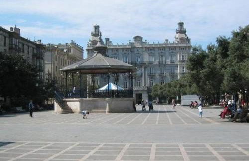 Min 4 dias consultar findes larga estancia - Foto 23