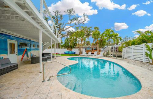 Home ON Key with pool, hot tub, putting green, arcade games, bike & mins to beach! - Foto 39