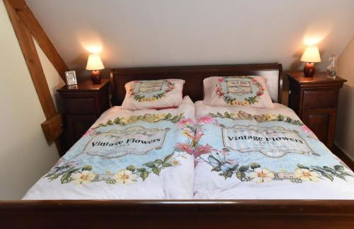 Holiday Home in Le Châtelet with Pool - Foto 14