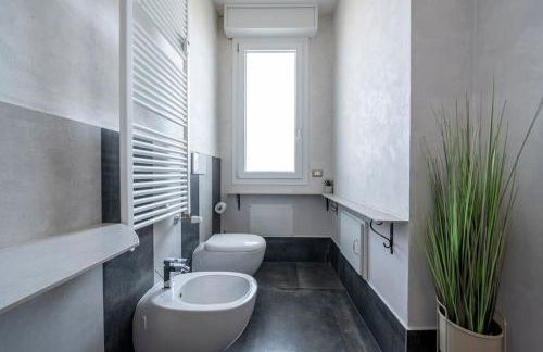 [Via Indipendenza] – Attico di lusso con Piscina - Photo 19