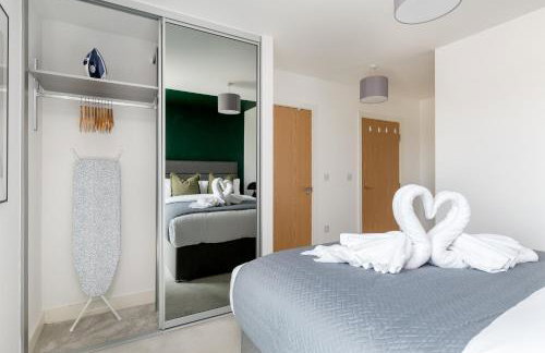 Lovely Home Near Canal, Park, & Central MK - Foto 2