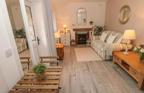 Little Cloud - Photo 14