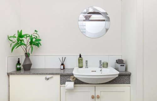 The Baker's Snug - Angmering Grade II Listed Cottage - 1 Bed Retreat, Dog friendly - Foto 10