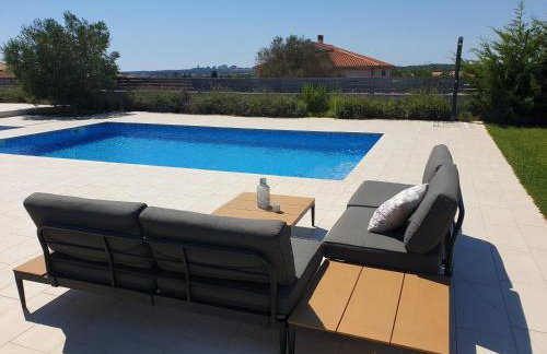 Small house Tia with private pool - Photo 1