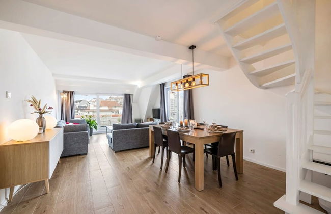 Spacious Duplex Apartment in the Center of Knokke - Photo 34