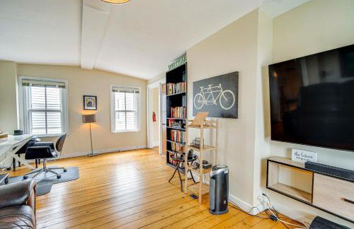 Bennington Gem with Smart TV Near Historic District! - Foto 6
