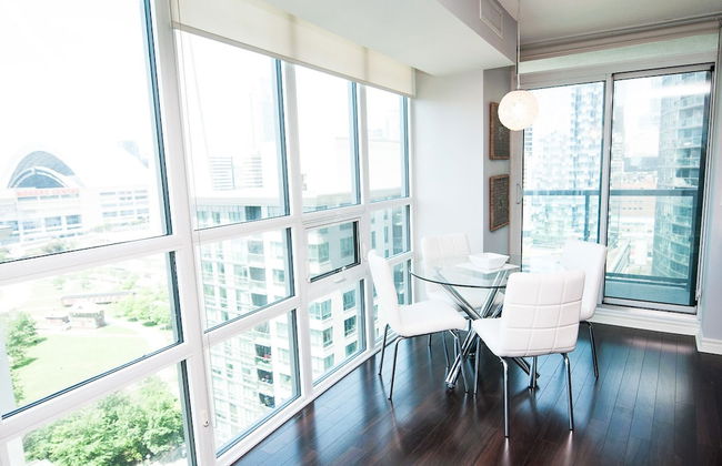 NAPA Furnished Suites & Apartments - Foto 43