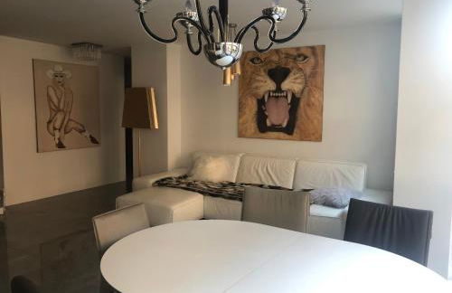 Luxurious 2 Bedroom Apartment Old City - Foto 18