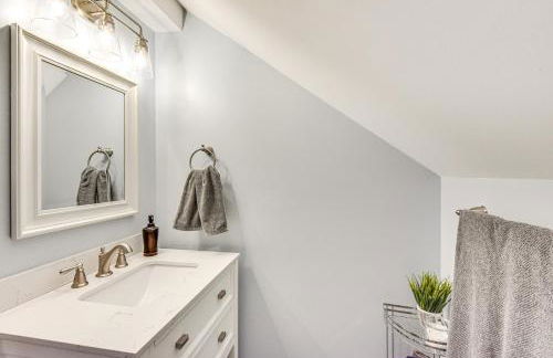 Benton Harbor Apt with Balcony and Fire Pit - Foto 16