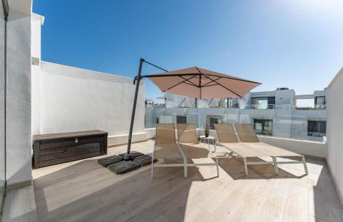 Pass the Keys Casa Ban, Spacious 3 Bedroom Townhouse - Photo 18