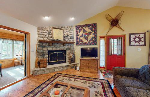 Manitowish Mike’s - Photo 8