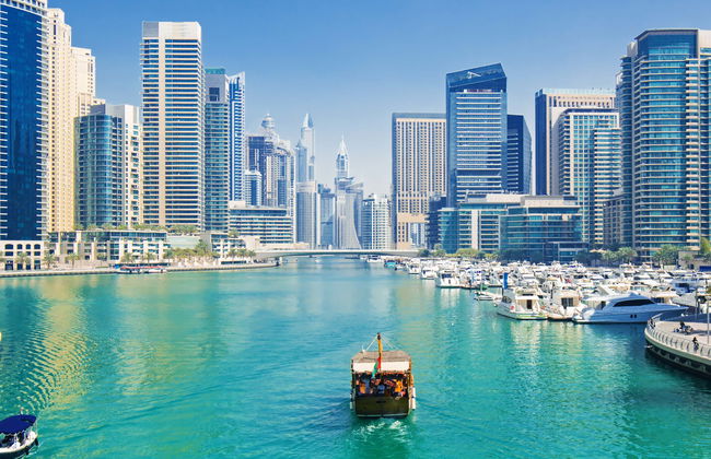 Dubai Marina Boat Tour & Burj Khalifa Dinner - Photo 1