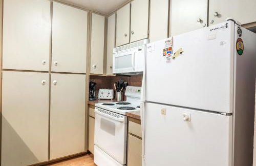 New Listing 2 bedroom and Loft 2 bath Summit E Bldg 16 condo sleeps 8 Steps to Eagle Lodge Chair 15 - Foto 10