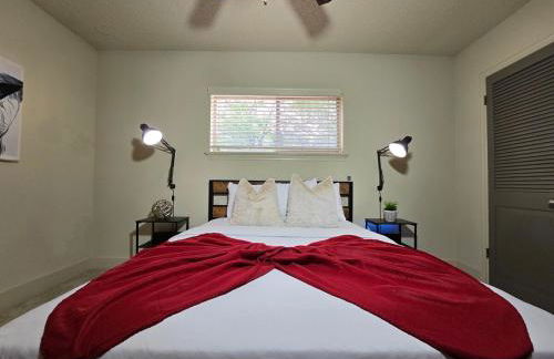 Stylish Galleria Condo 2BR 2BA Saltwater Pool Marquee Uptown - Foto 16