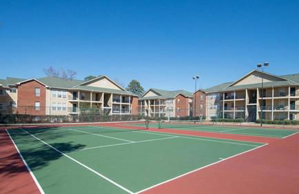 4 Bed 2 Bath, Dog Friendly, Pool, Walk to Stadium - Foto 26