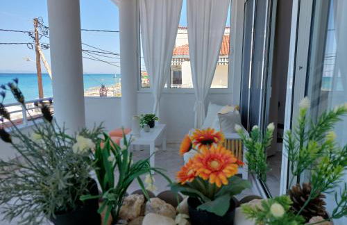 Nefeli Seaside Apartment Elegant Stay Near the Beach - Foto 56