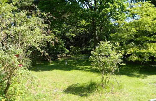 River Cottage a country retreat in wooded gardens - Foto 24