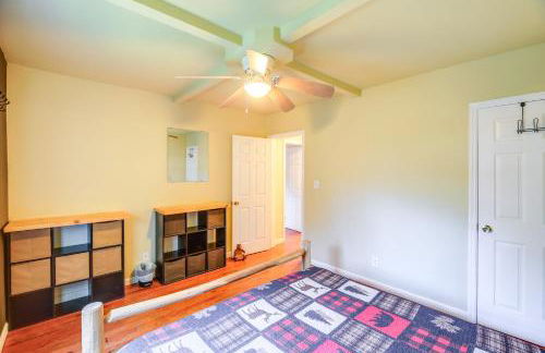 Cabin Close to ATV and Hiking Trails in Delbarton - Photo 11