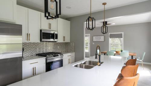 SAND HILL COTTAGE 3 Bedroom Home near PURDUE! River & Park View - Foto 3, stove, pet friendly