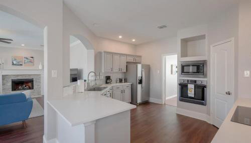 Pearl White Dream Home With Private Pool & Theatre - Foto 4