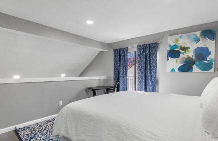 Skyline Loft with 2 Balconies 5 min to Love Field - Foto 14