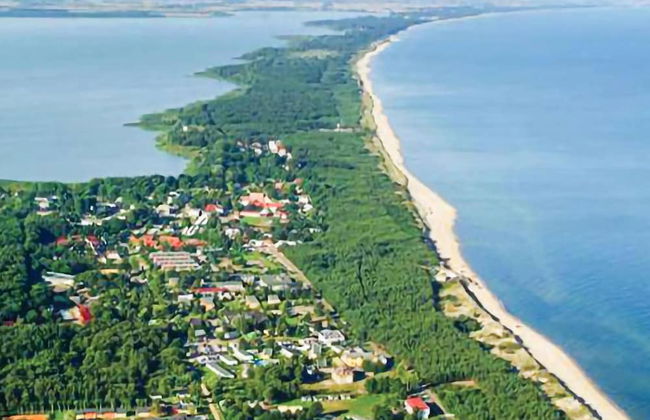 Holiday Home With Private Garden Close to the Lake - Photo 30