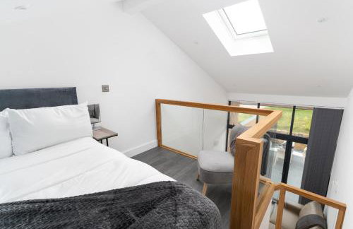 Romano Estate, The Courtyard - Photo 20