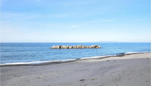 Awesome Apartment In Acqualadrone - Foto 2