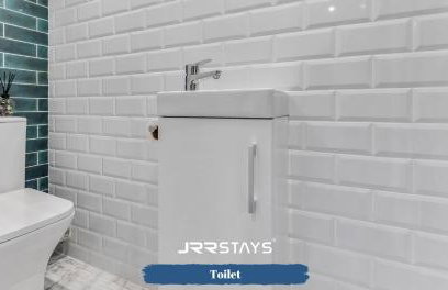 Dudley - Stylish 3 Bedroom Sleeps 6 Wi-Fi - JRR Stays - Foto 22