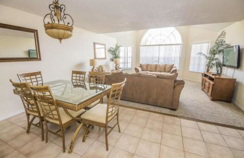 Royal Palm Bay 3 Bedroom Condo Resort Pool 10 Min Disney - Foto 4