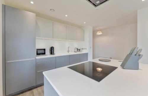 Stunning 2 Bed Apartment in Central Birmingham - Photo 12
