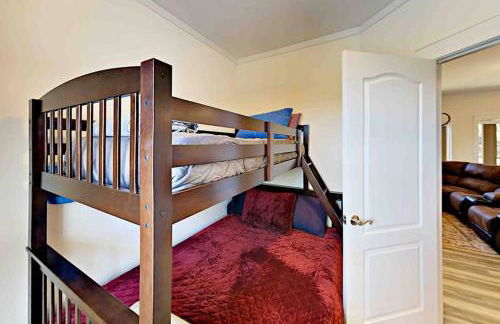 Serenity Views Comfort - Close to City & Parkway! - Foto 17