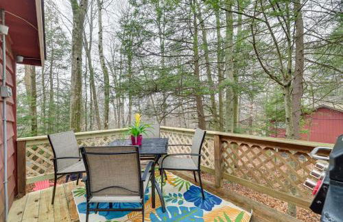 Cozy Lake Wallenpaupack Cabin with Community Perks - Foto 2