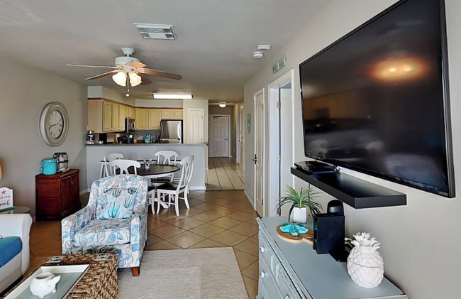Grand Caribbean by Silver Sands Vacation Rentals - Photo 18