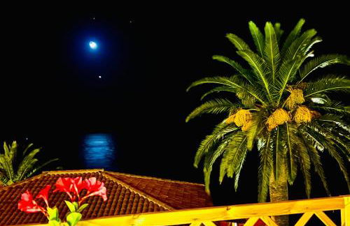 Villa con piscina climatizada y vistas al mar - Foto 67