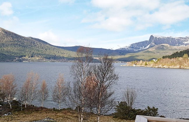 8 Person Holiday Home in Svelgen - Foto 25