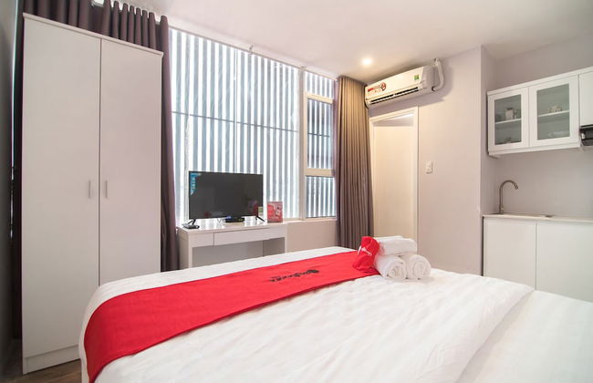 RedDoorz Plus near Tan Dinh Market 2 - Photo 41