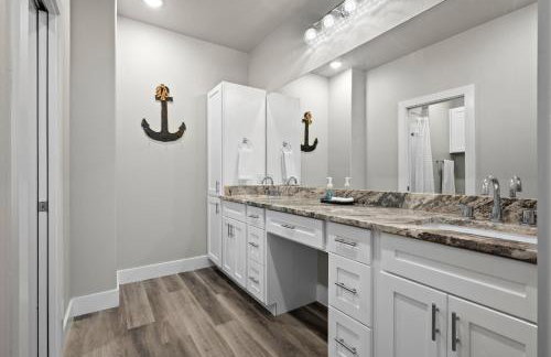 Beautiful New 3 Bedroom Townhouse w/ Private Pool - Foto 20