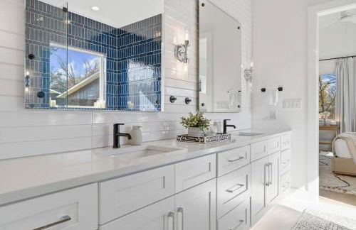 South Austin Pool & Sauna 4BR w Firepit & Playroom - Foto 7