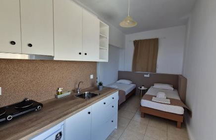 Edelweiss Rent Rooms-Rent a Car - Foto 29