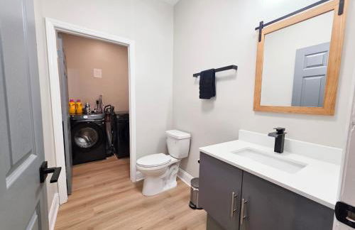 The Guesthouse at Pine Forest Hideaway - Near Jordan Lake & 12 Minutes to UNC - Photo 16