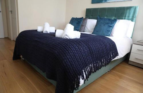 Spacious home with office and double driveway & FREE Wifi By ULTIMATE HOMES AWAY - Foto 29