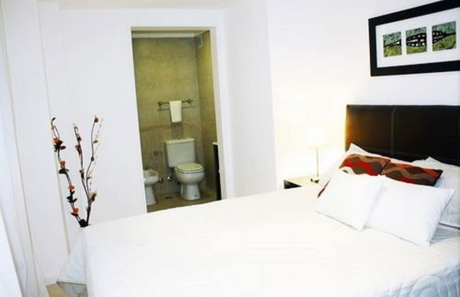 Arenales Suites - Photo 8