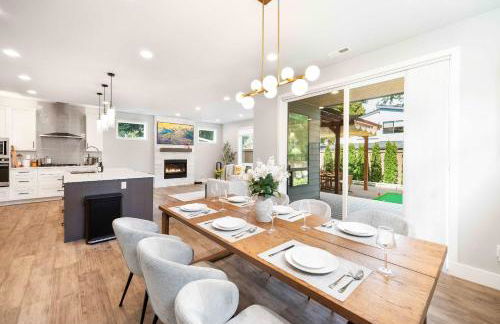 Modern 4BR Family Oasis - Treehouse Bunk &Game Room - Foto 21