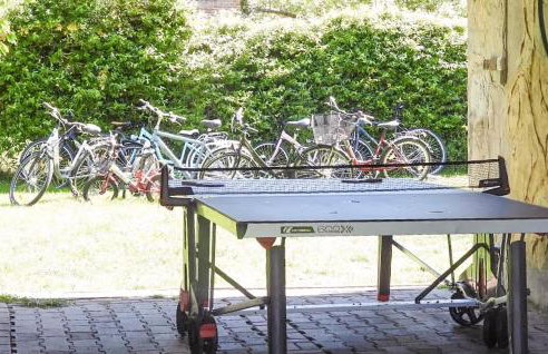 Cozy Home In Warnoleka With Wifi - Foto 14