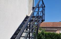 Appartement cosy spacieux parking gratuit en face - Foto 2